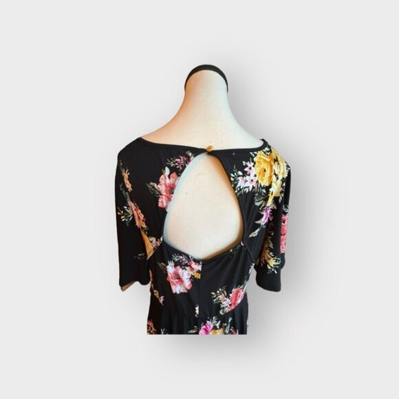 Women’s torrid 1 Strappy Neck Black Floral Studio Knit Jersey Skater Dress 14 16 - Picture 9 of 11